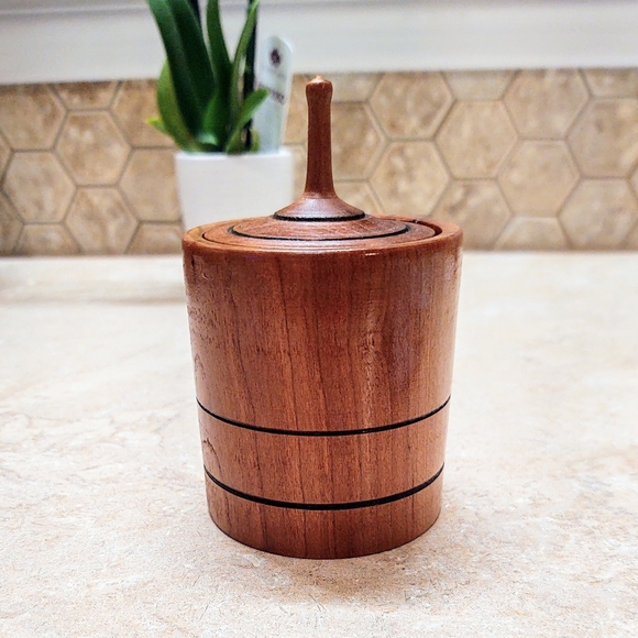 Wood Hand Turned Trinket Holder & Lid/Lid Also Toy Top Spinner - Picture 8 of 10